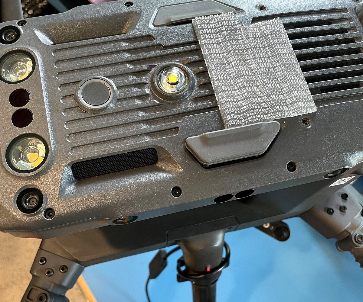 Locating extra power port
